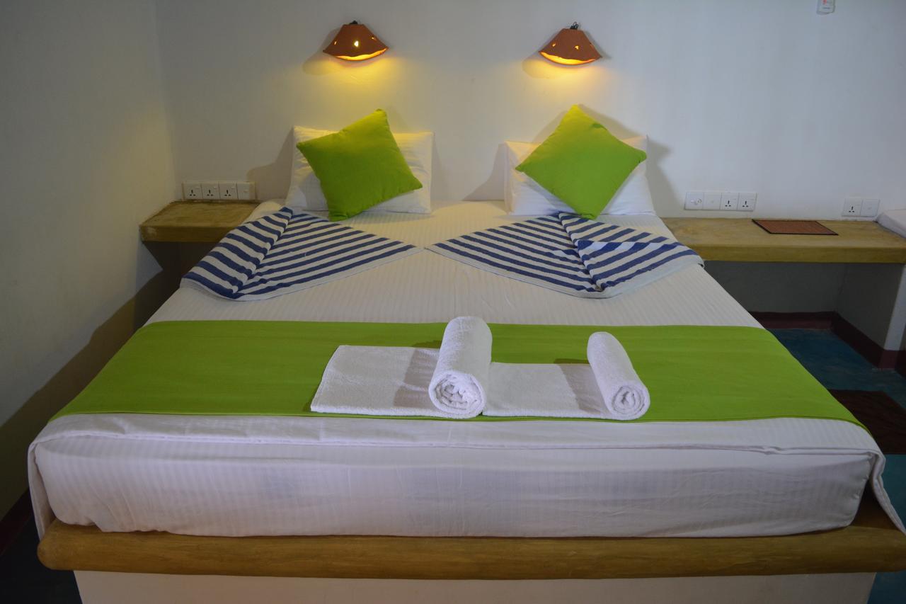 Seahorse Beach Resort Kalpitiya Luaran gambar